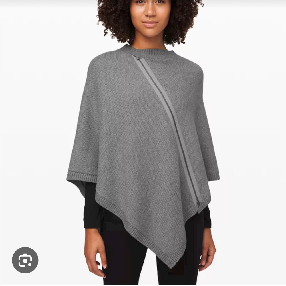 Lululemon on the go poncho